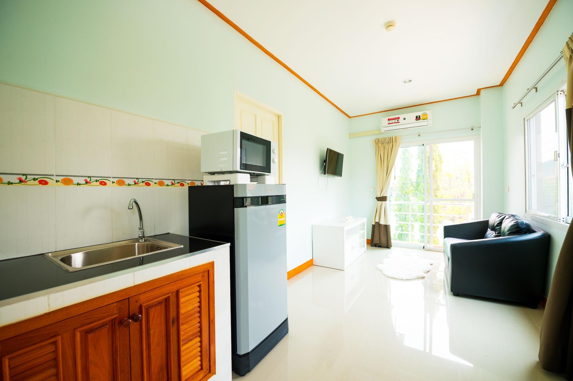Pn Home Service @ Suvarnabhumi Airport Bangkok Exterior photo